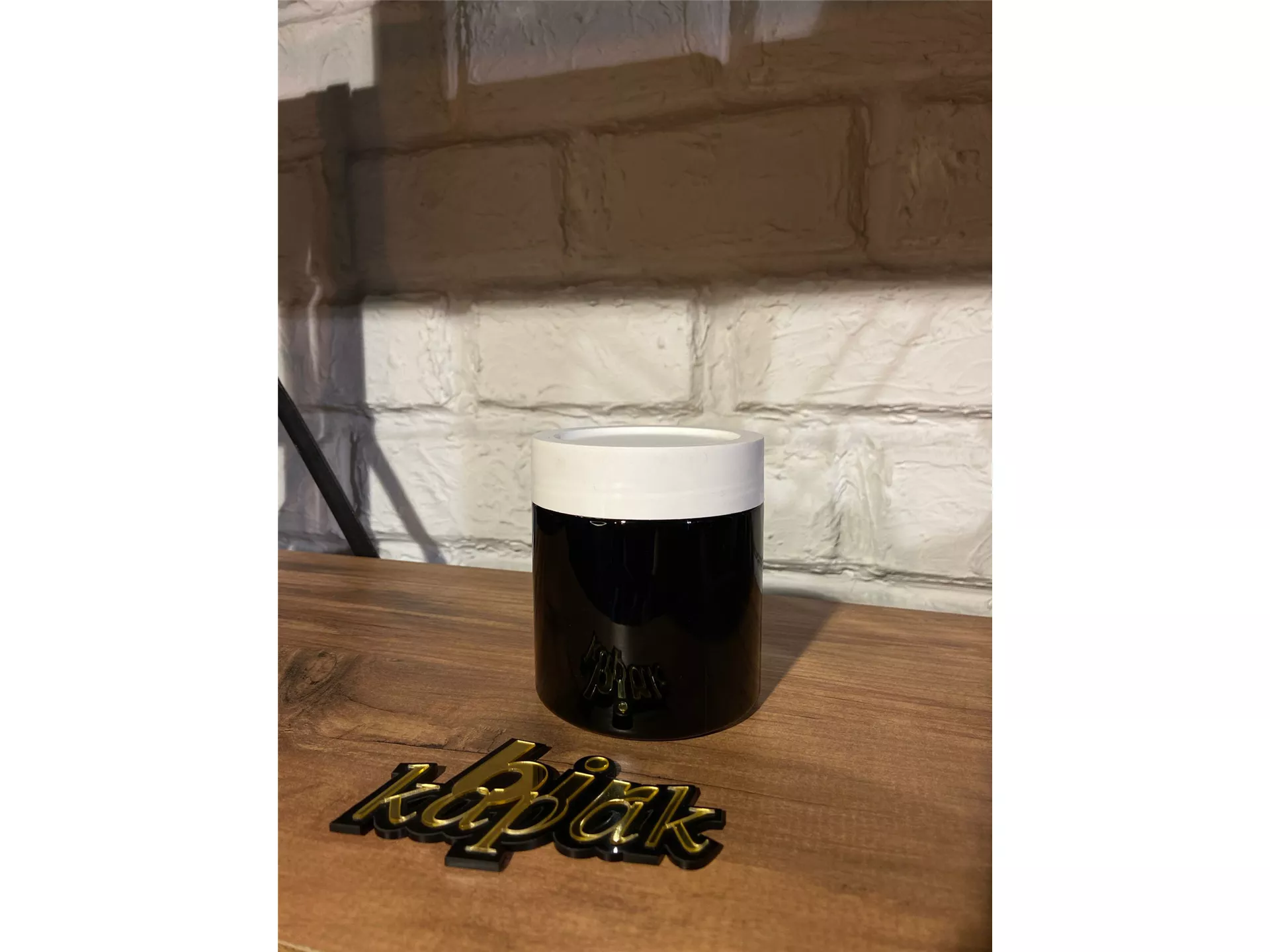 500 ML STANDART KAVANOZ SİYAH - 89 MM TRK KAPAK BEYAZ