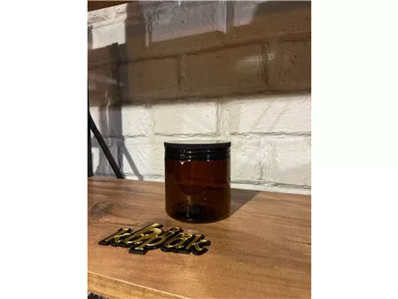 500 ML STANDART KAVANOZ AMBER - 89 MM ÇİZGİLİ KAPAK SİYAH